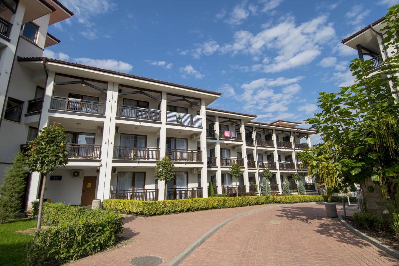 Nevis & Aqua Park 4* Sunny Beach