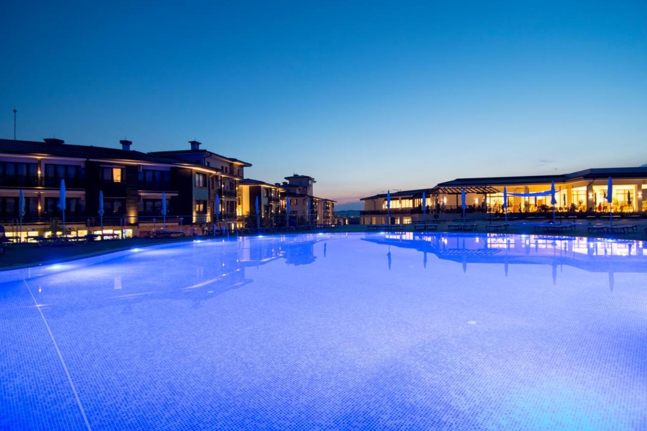 Nevis & Aqua Park 4* Sunny Beach