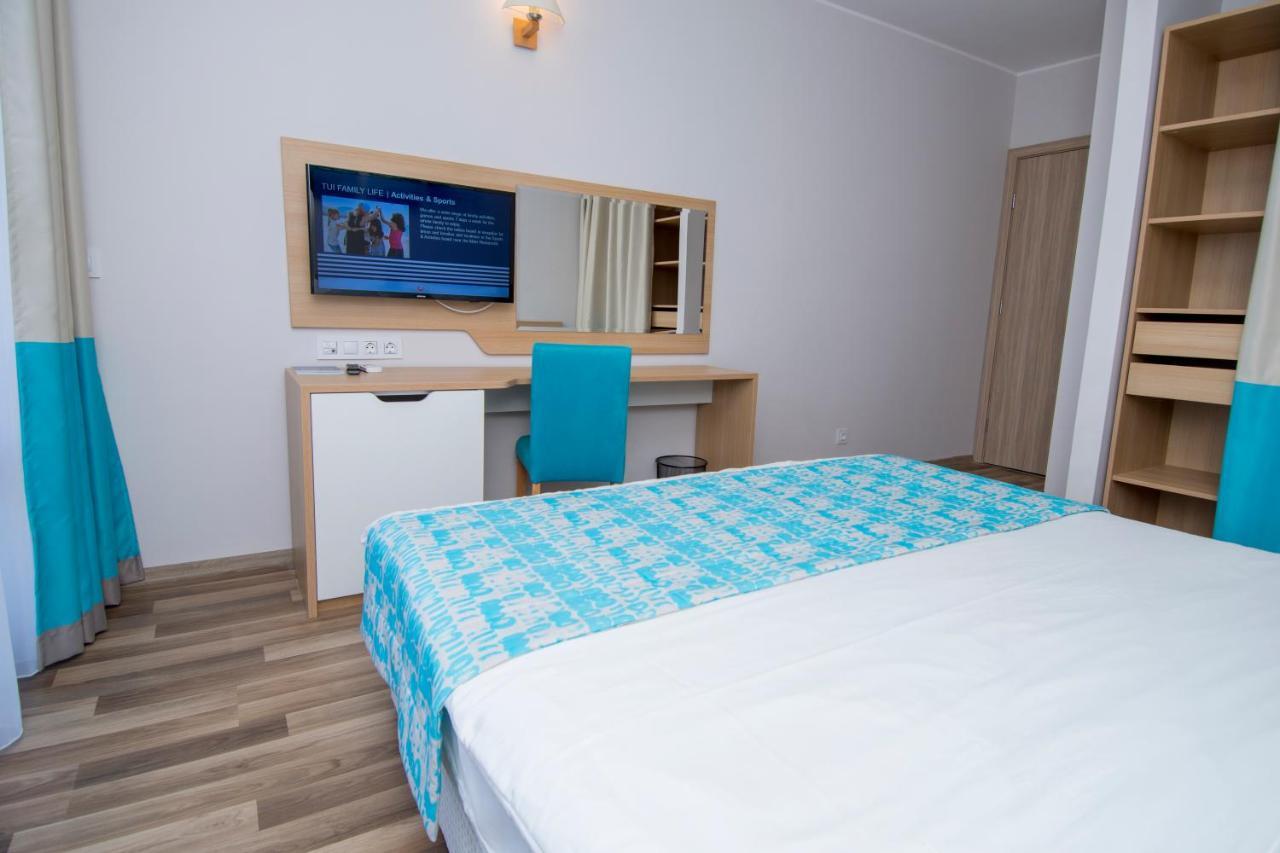 Nevis & Aqua Park 4* Sunny Beach