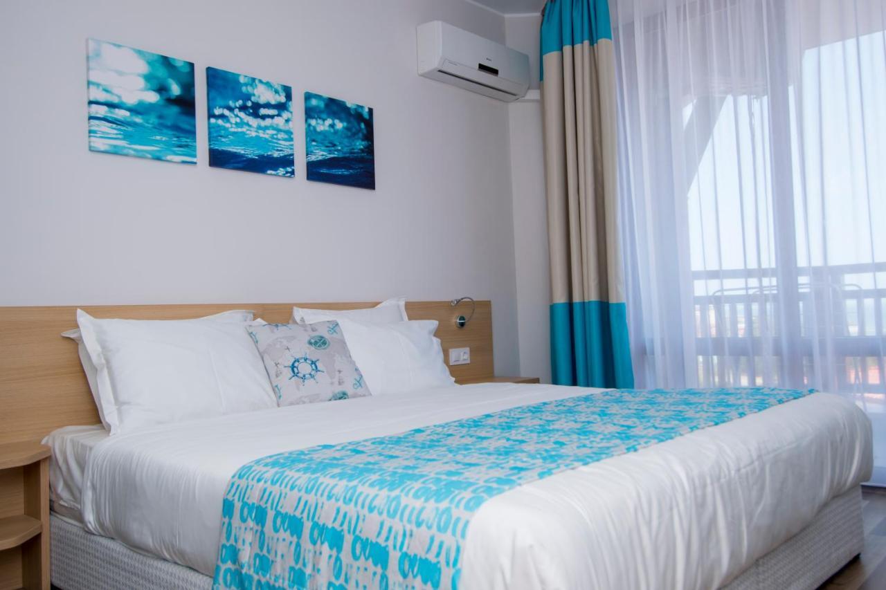 Nevis & Aqua Park Resort 4*