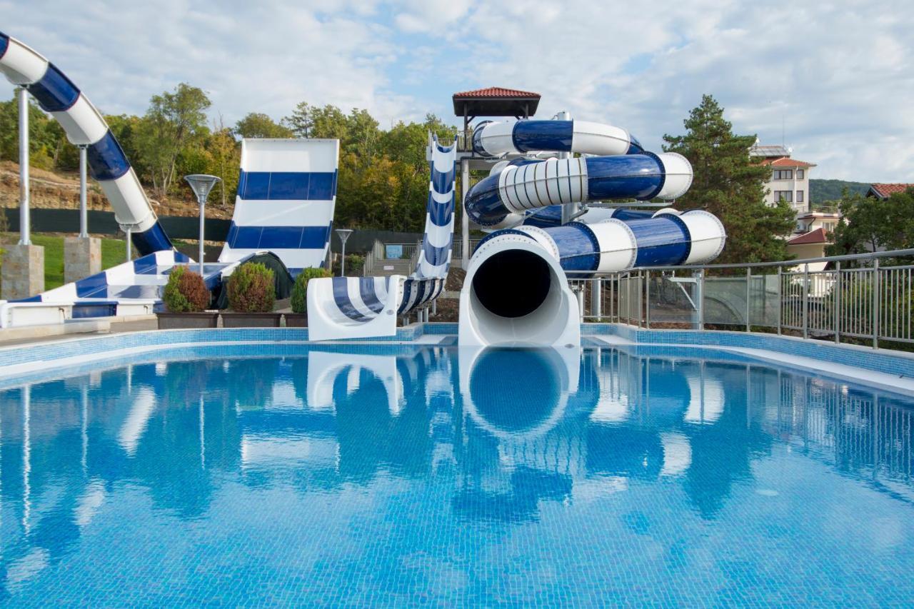 Nevis & Aqua Park